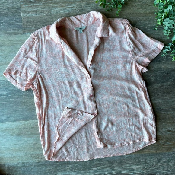 Lucky Brand Tops - Lucky Brand Pink Paisley Button-down top